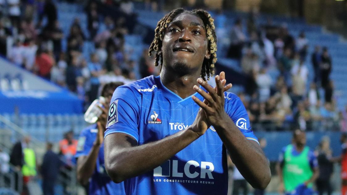 Le coq sportif estac shop